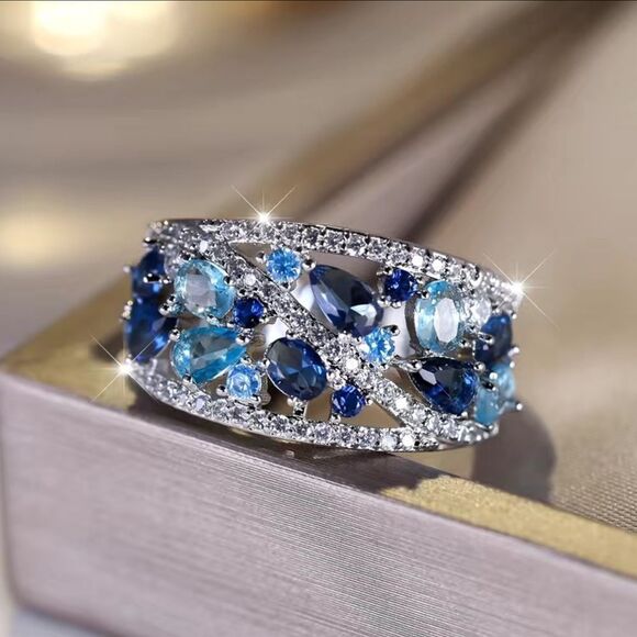 🩵 Blue Crystal Cz Diamond Wide Band  Ring 💎 - Picture 11 of 16